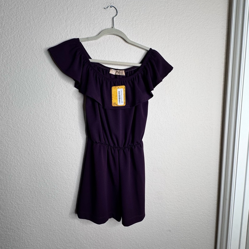 New off the shoulder purple shorts romper sz S